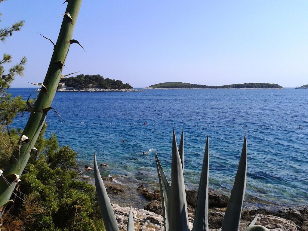 Apartments Desa Petric Hvar Town Eksteriør bilde